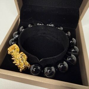 Pixiu Black Striped Agate Bracelet